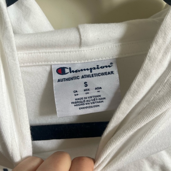 Champion white hoodie - Picture 4 of 5